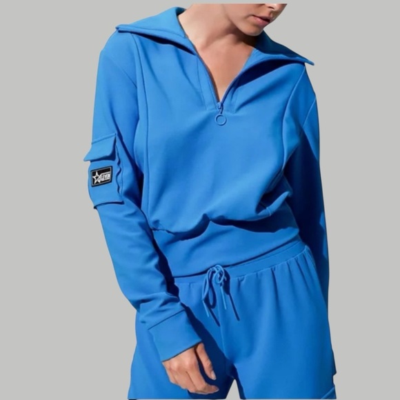 EleVen by Venus Williams Sweaters - 💖5 for $50💖EleVen by Venus Williams
Hot Shot Half Zip Blue Sweatshirt half Zip